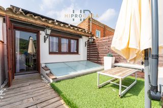 Casa  Major. Edificio reformado con licencia tur�stica, piscina y alta rentab