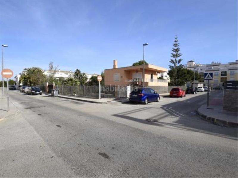 Foto 4e6d8ed2-26c2-4485-8ea8-c17f7cbaebcd. Terreno residencial magnífico terreno para construir. en Formentera del Segura