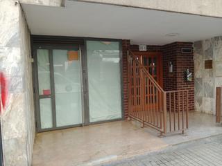Local Comercial en Calle de Desiderio Escosura 38D