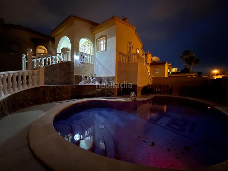 Foto 168d6294-a1b0-4b0b-9a11-96a7a41cd7c3. Chalet with parking pool in Rojales