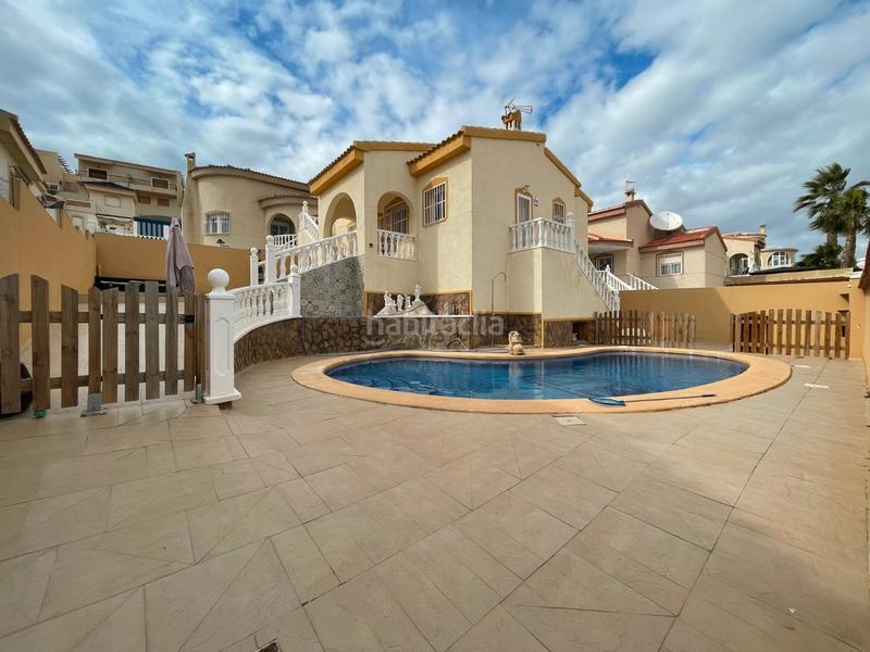 Foto 58370256-5b0e-46b8-b4c6-e25210447d1f. Chalet with parking pool in Rojales