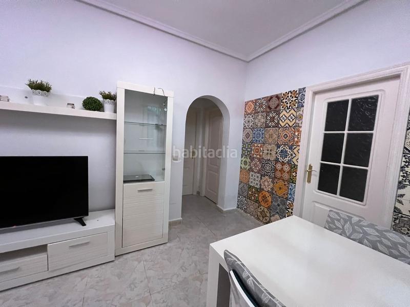 Foto e2dbd2d8-e9f1-4be3-bf5b-3e29443060f9. Chalet with parking pool in Rojales