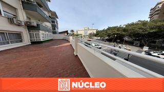 Pis  Avenida de carlos haya. Piso en venta en avenida de carlos haya