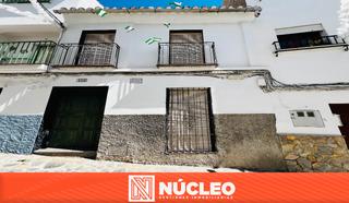 Casa aparellada  Calle mesones. Chalet pareado en venta en calle mesones
