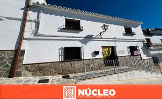 Casa aparellada  Calle pablo picasso. Chalet pareado en venta en calle pablo picasso, yunquera