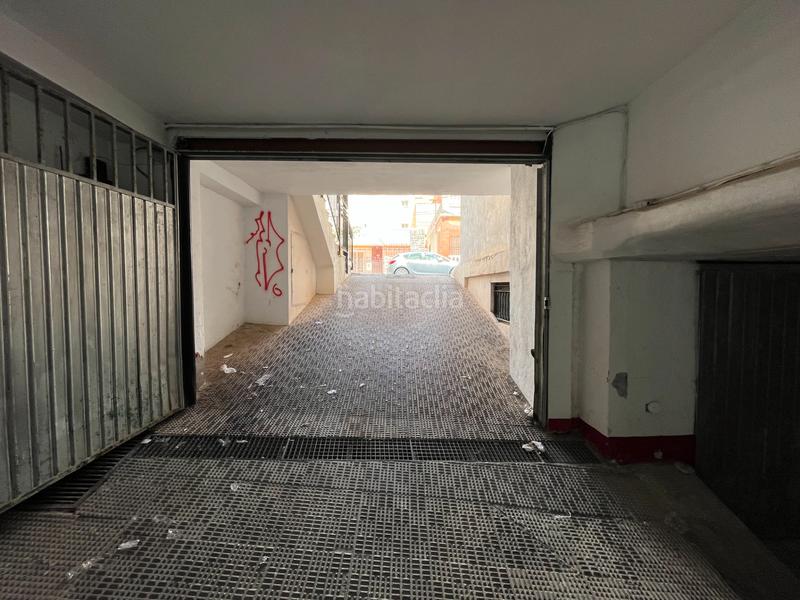 Foto c13d538c-a77f-49e7-a5a8-469b04a9a0b0. Parking voiture dans Zona Playa del Cura Torrevieja