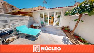 Appartement à Calle joven pura 52. Bungalow moderno totalmente reformado por diseñador · confort y