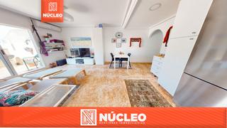 Pis en Calle campoamor 28. tico 1 dormitorio con terraza en el centro de torrevieja  lis