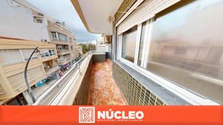 Pis  Calle clemente gosálvez 12. Vivienda en pleno centro de torrevieja – 2 habitaciones y 74 m²