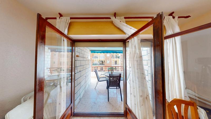 Foto 1c22c71f-9f39-442b-b387-70870c52ad08. Piso  de 4 habitaciones a un paso de la playa en Torrevieja