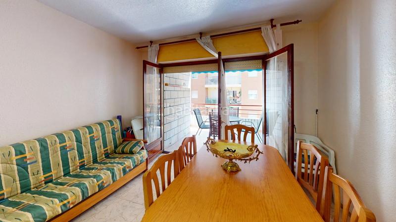 Foto 336eefec-c15e-45da-ad0a-5d7ee3f28088. Piso  de 4 habitaciones a un paso de la playa en Torrevieja