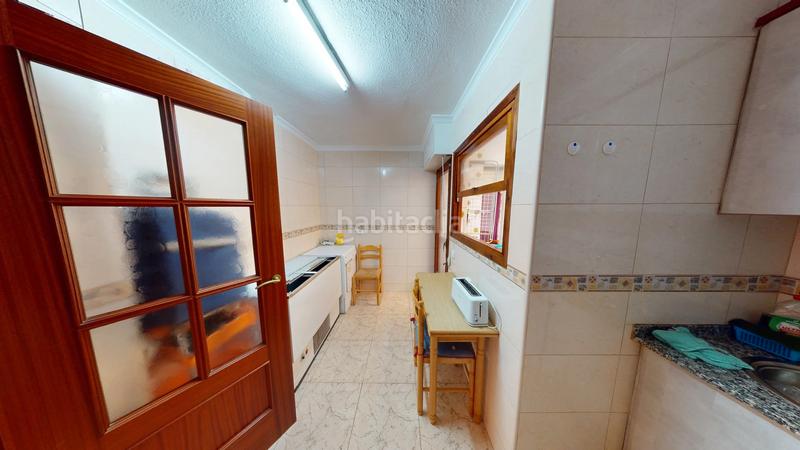 Foto 3809f335-5c17-4032-8f66-063d5b2b9cd3. Piso  de 4 habitaciones a un paso de la playa en Torrevieja