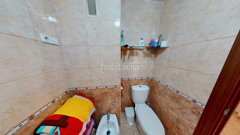 Foto 6995cdb4-0797-4bcb-8610-1063594c7d4d. Piso  de 4 habitaciones a un paso de la playa en Torrevieja