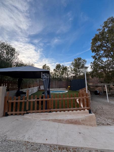 Foto afb3d3ca-60d8-4949-ad1e-b769ad9087e7. Affitto chalet con camino parcheggio piscina in Peña de las Águilas Elche / Elx