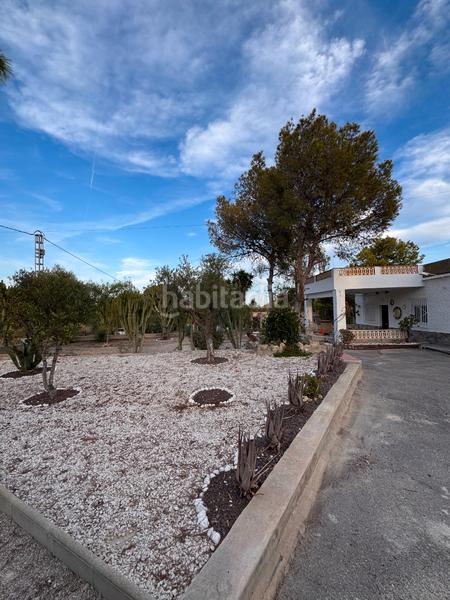 Foto b8ceca71-6002-4d7e-a92a-042009539d45. Affitto chalet con camino parcheggio piscina in Peña de las Águilas Elche / Elx