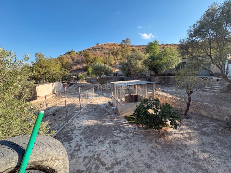 Foto 766fd44f-8b3b-427e-9bd7-15f7963c15fa. Lloguer xalet amb xemeneia aparcament piscina a Peña de las Águilas Elche / Elx