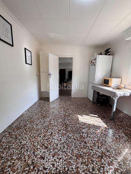 Foto 985d3f3f-28c5-4f48-961d-6d63cd1c7f48. Lloguer xalet amb xemeneia aparcament piscina a Peña de las Águilas Elche / Elx