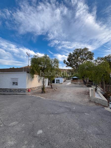 Foto 97be908e-5e3c-475b-9c37-091b12846568. Location chalet avec cheminée parking piscine dans Peña de las Águilas Elche / Elx