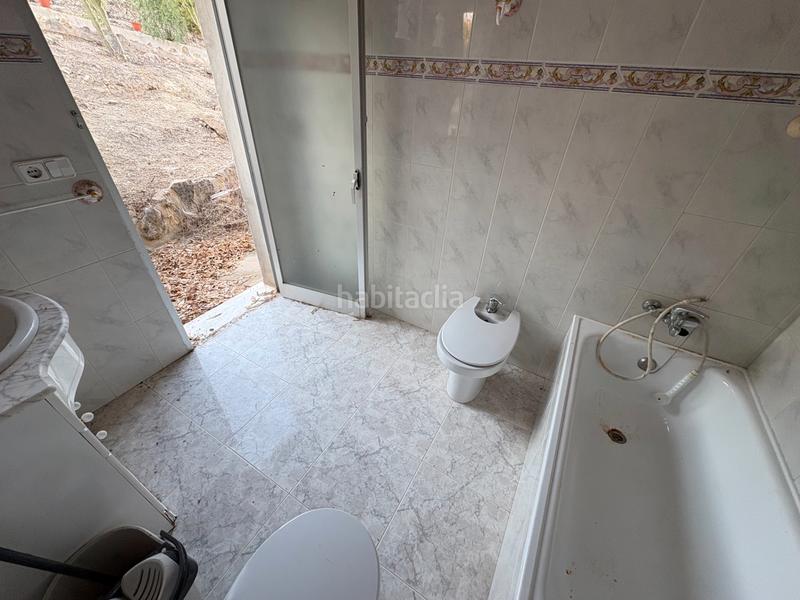 Foto e9db2ebe-4b07-4077-bfc1-5ff7a7accb7b. Location chalet avec cheminée parking piscine dans Peña de las Águilas Elche / Elx