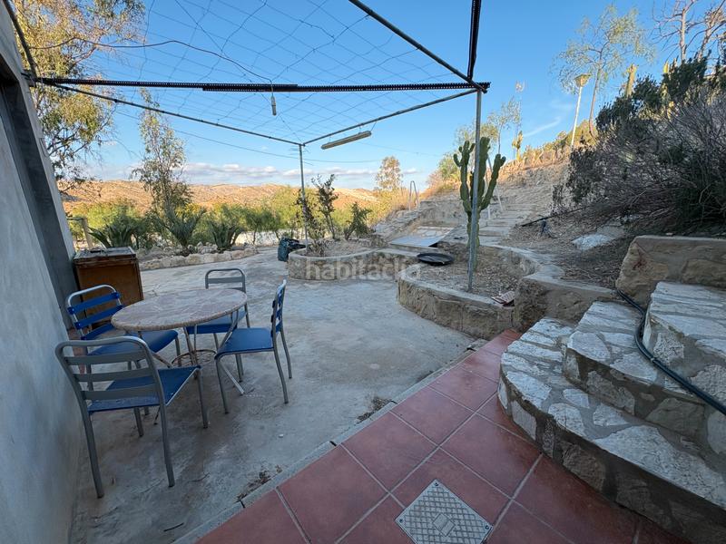 Foto 66a115ea-6409-4481-a79d-05dc416df994. Miete chalet mit kamin parking pool in Peña de las Águilas Elche / Elx