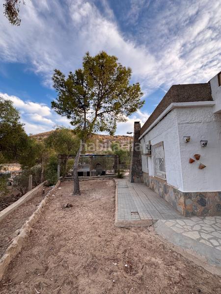 Foto f51ce805-7f03-4c70-ad92-bc775640685d. Miete chalet mit kamin parking pool in Peña de las Águilas Elche / Elx