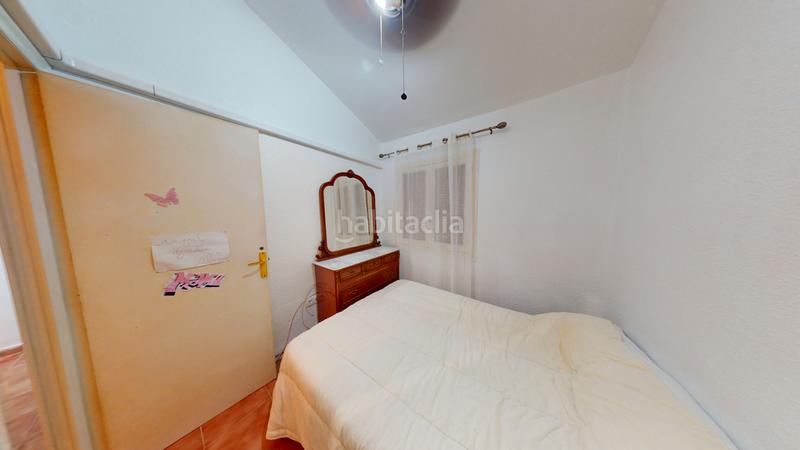 Foto 9da50cdd-19de-4f72-aec5-1eb4b1a81548. Casa aparellada a calle urbano arregui 63 a Playa de los Náufragos Torrevieja