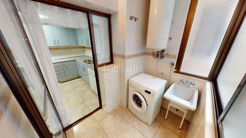 Foto 2572dacc-5b49-4e1e-bb8e-2c63fb85d85b. Piso  en venta en calle conrado del campo en El Pinillo Torremolinos