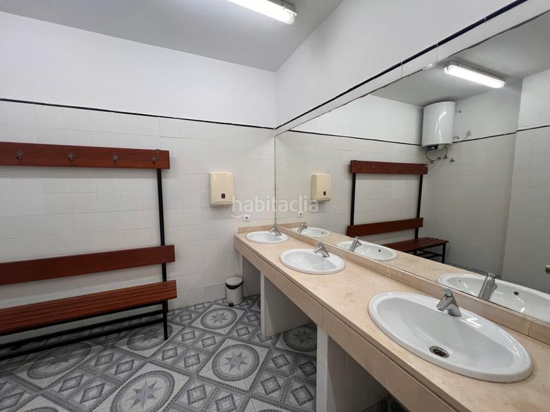 Foto 4203a4ec-ecf8-4c31-a615-d093b4bab0fa. Piso  en venta en calle conrado del campo en El Pinillo Torremolinos