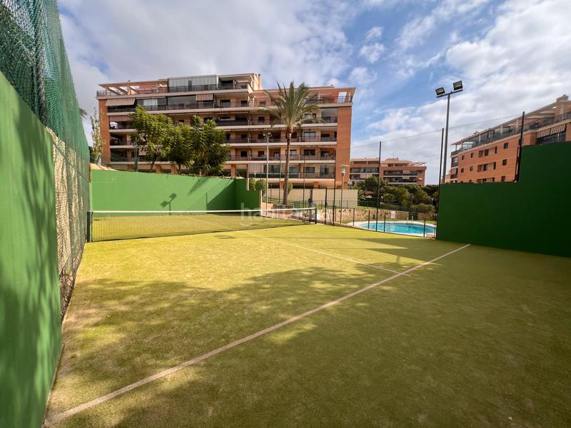 Foto a700dff9-7e86-4770-8d7c-6b1f4076d217. Piso  en venta en calle conrado del campo en El Pinillo Torremolinos