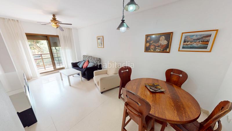 Foto b74bf85b-fd9d-4bfa-841f-2319dc781579. Piso  en venta en calle conrado del campo en El Pinillo Torremolinos