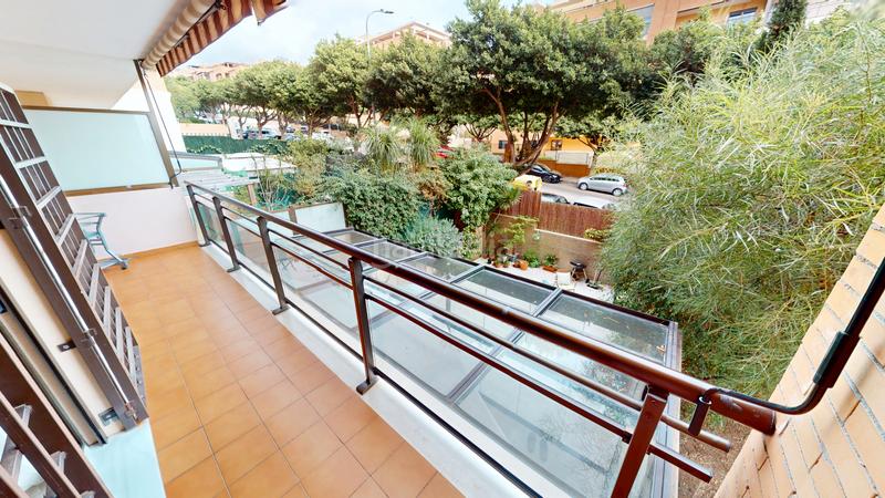 Foto dae89716-0ec4-41dd-bdde-0f77158244bf. Piso  en venta en calle conrado del campo en El Pinillo Torremolinos