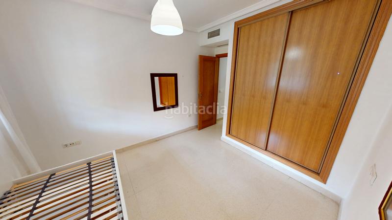 Foto e411dfaf-a95b-452a-a567-6804240a8d92. Piso  en venta en calle conrado del campo en El Pinillo Torremolinos