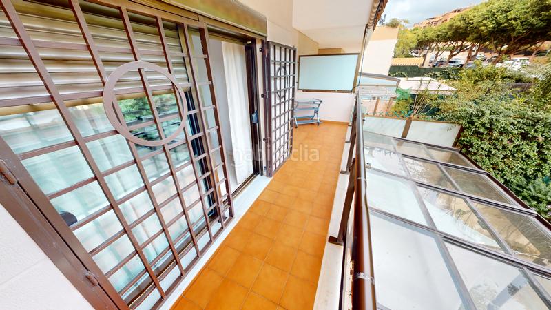 Foto f14a5cf1-87b7-4f99-b1c1-34dcae9ec6cf. Piso  en venta en calle conrado del campo en El Pinillo Torremolinos