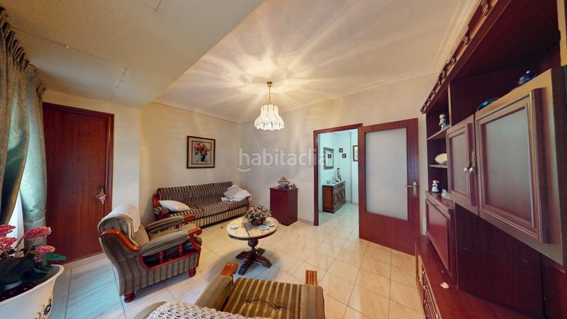 Foto 49b02df9-cd65-488a-97e7-ffb7548e61ba. Pis a carrer gabriel miró 27 a Reina Victoria - Miguel Hernández Elche / Elx