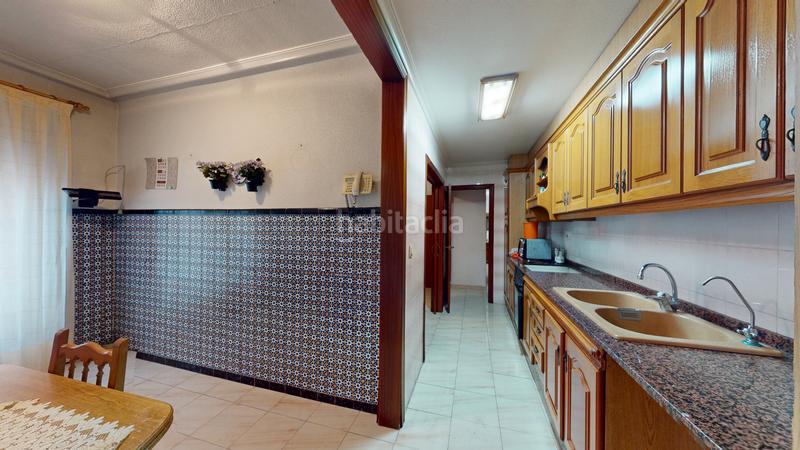 Foto 74fb2116-ad4c-445e-8580-6a1b32c55187. Pis a carrer gabriel miró 27 a Reina Victoria - Miguel Hernández Elche / Elx