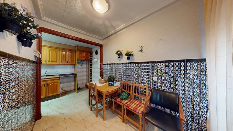 Foto 8a06f035-223f-47fb-aaa2-33a0eedd9032. Pis a carrer gabriel miró 27 a Reina Victoria - Miguel Hernández Elche / Elx