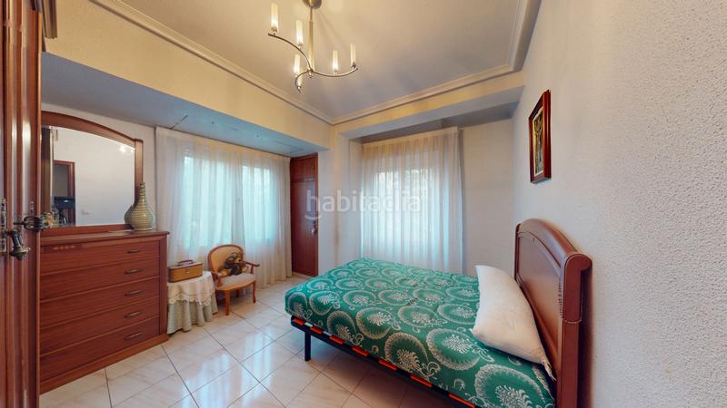 Foto c4ae9e5c-df69-4ad8-9422-2536c9483ee5. Pis a carrer gabriel miró 27 a Reina Victoria - Miguel Hernández Elche / Elx