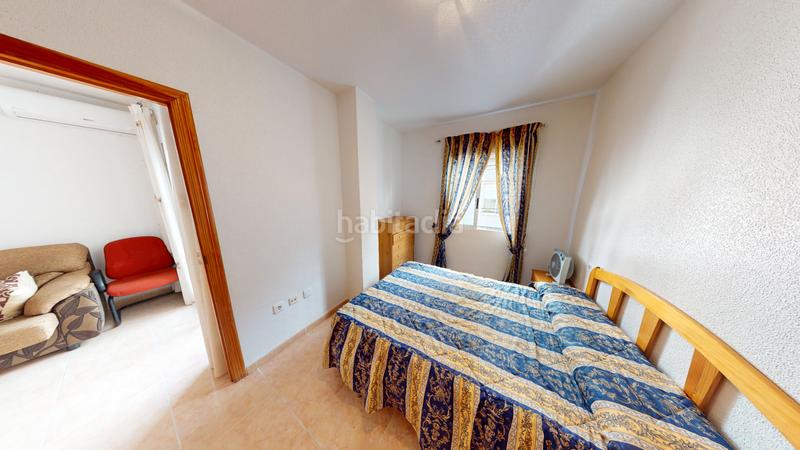 Foto b83b11e9-7db9-4ffe-8ab0-76f01bea3ab4. Appartement avec chauffage piscine dans Avenida Habaneras - Curva de Palangre Torrevieja