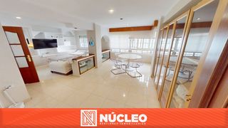 Pis  Grupo los millones. Primera planta con ascensor en venta en grupo millones, málaga.