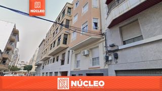 Flat  Carrer miguel de unamuno. Oportunidad para inversores