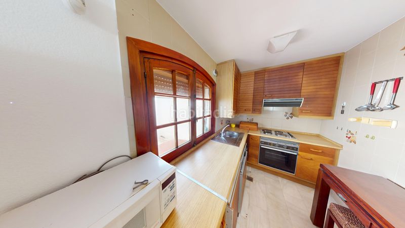 Foto a7df0b58-9ee3-44e5-93d2-49c231a8c3e0. Pis a urbanizacion las gaviotas 4 a Puerto de la Duquesa Manilva
