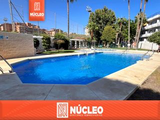 Pis a Calle sagitario 7. Vivienda de 2 dormitorios con terraza, garaje, dos piscinas y gr
