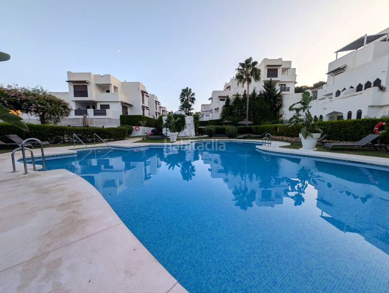Foto c363c9e7-22b4-447f-bc65-8c2ac3e3993e. Planta baixa amb calefacció aparcament piscina a Estepona