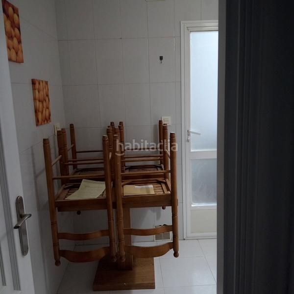 Foto f10e034a-f625-441b-805a-f575501d2e83. Alquiler piso ref 1925 piso en alquiler 2 habitaciones en Ponteareas