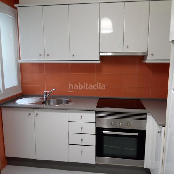Foto f697ab39-653d-4598-89e5-b7ee0a660f61. Alquiler piso ref 1925 piso en alquiler 2 habitaciones en Ponteareas
