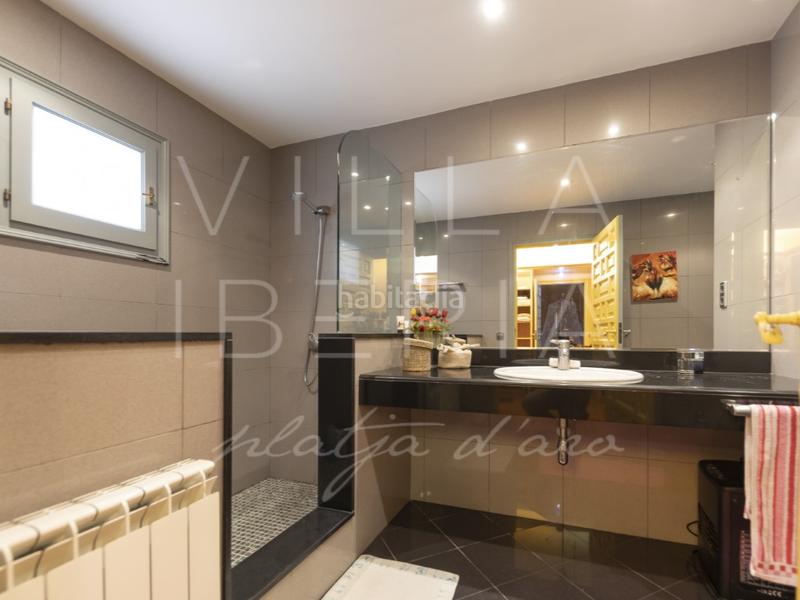 Foto b950ec40-1c6d-4d77-b1f4-348870d37339. Casa a n/a 285 a Urbanitzacions Platja d´Aro