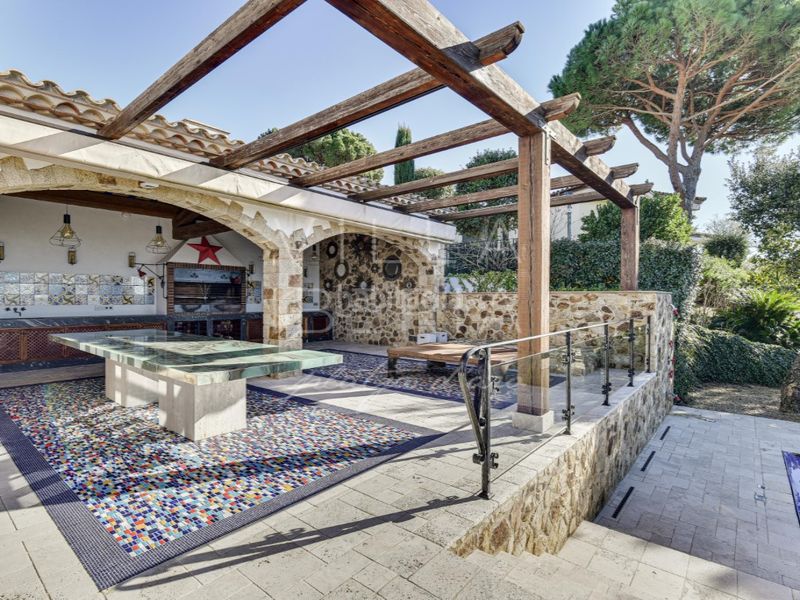 Foto be7f1648-d20d-441b-a4a0-afd05437e9c4. Casa en calle talaia urb mas nou 714 propiedad única en el mercado en Platja d´Aro