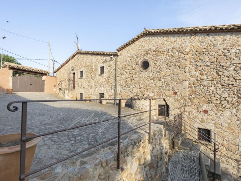 Foto d0826ab9-1812-47b7-8b33-deb51c5307d6. Casa amb calefacció aparcament piscina a Fenals Platja d´Aro