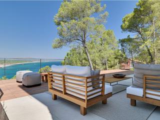 Casa  N/a. Exclusiva villa con vistas panorámicas en begur