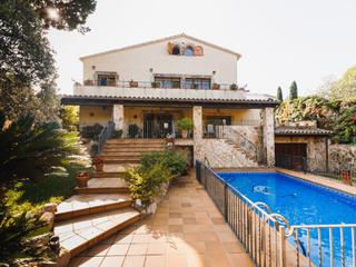 Casa a Calle rec 13. Venta de espectacular casa en sagaró